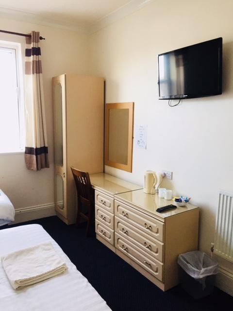Mayfair 3* Kingston upon Hull