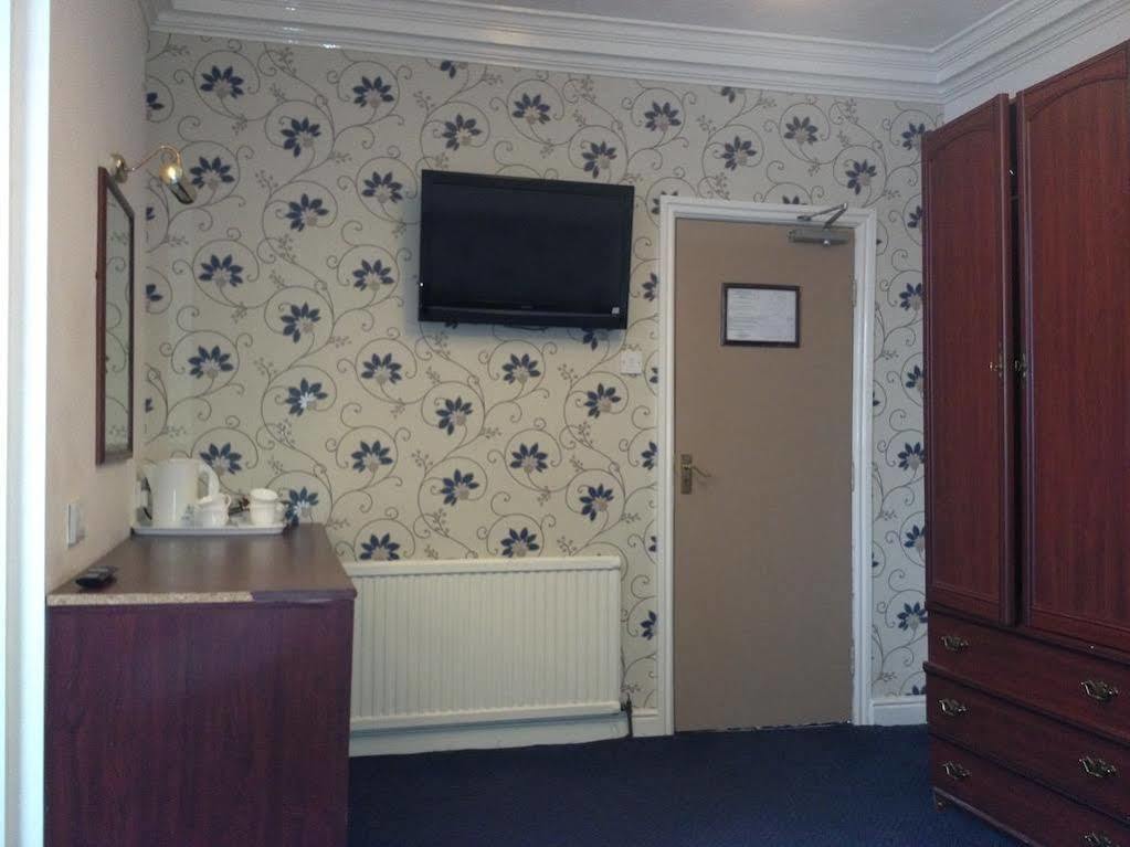 Mayfair 3* Kingston upon Hull